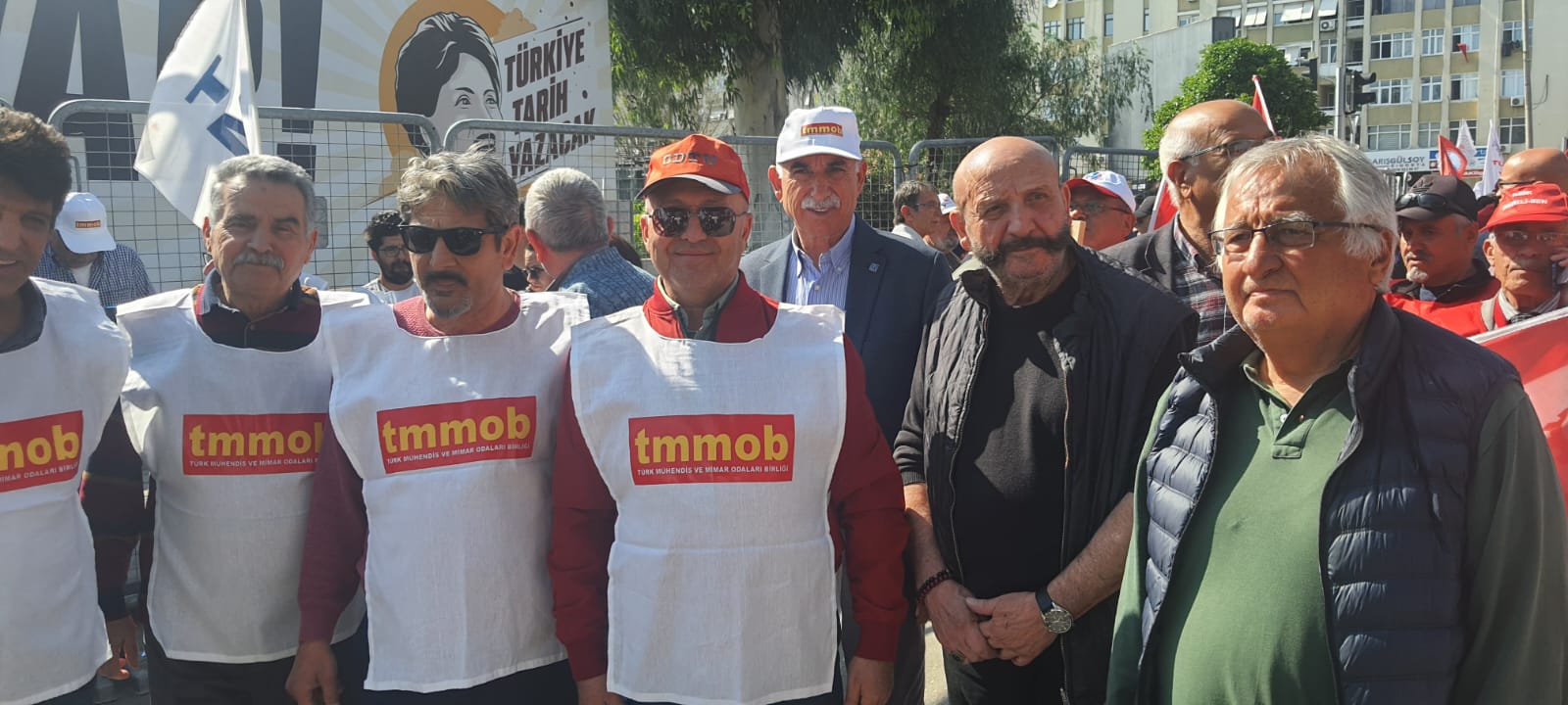 TMMOB MADEN MÜHENDİSLERİ ODASI ADANA ŞUBESİ OLARAK  1 MAYIS ‘TA ALANLARDAYDIK (01.05.2023)