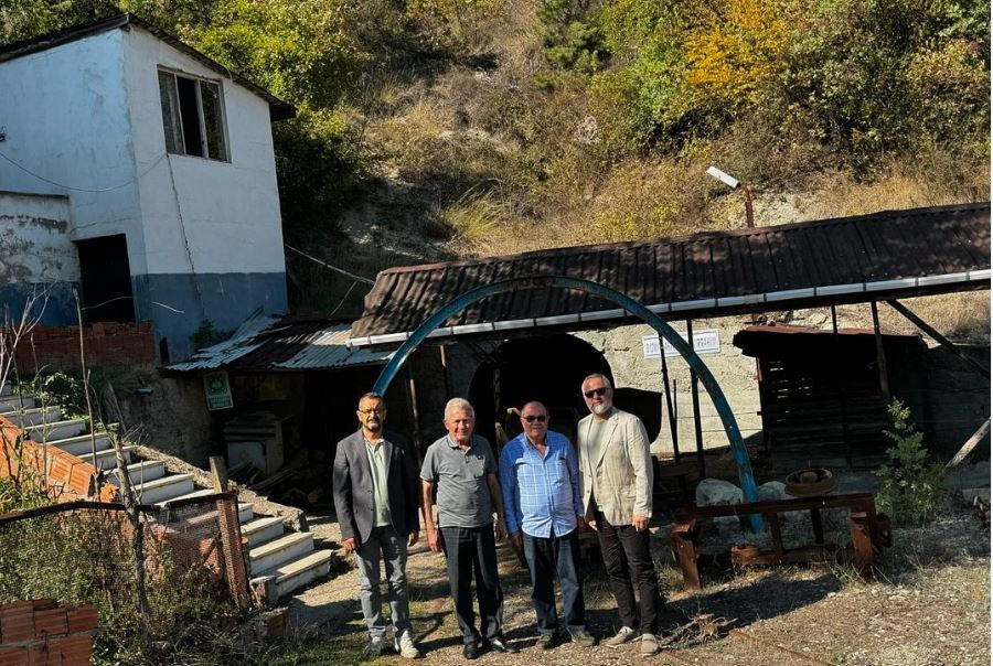  Bolu İli Mengen İlçesi Gökçesu Beldesinde faaliyet gösteren ÜÇPINAR MADENCİLİK’ şirketine ait ocakta 19.09.2024 tarihinde meydana gelen İş kazası sonucu bir işçi hayatını kaybettmiş, meydana gelen iş kazası kapsamında iki meslektaşımız tutuklanmıştır.
