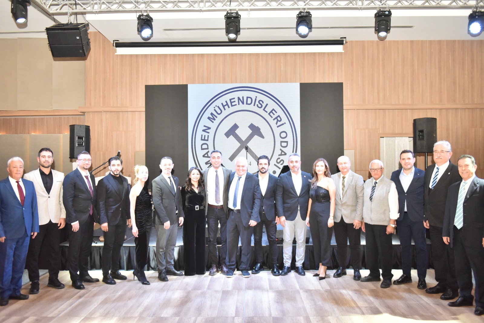 AKDENİZ BÖLGE TEMSİLCİLİĞİMİZ TARAFINDAN DÜZENLENEN 4 ARALIK DÜNYA MADENCİLER GÜNÜ GALA YEMEĞİ VE ÖDÜL TÖRENİ, 27 ARALIK 2025 TARİHİNDE GERÇEKLEŞTİRİLMİŞTİR.