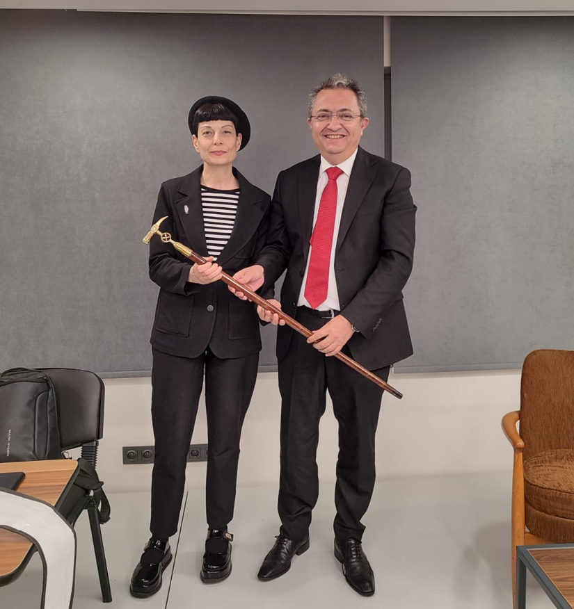 ODA GENEL MERKEZİMİZDE, CUMHURİYET GAZETESİ YAZARI ZÜLAL KALKANDELEN'İN KATILIMIYLA 