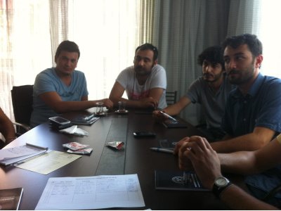 TMMOB MADEN MÜHENDİSLERİ ODASI YÖNETİM KURULU ÜYESİ EMRE DEMİR İLE ADANA ŞUBE GENÇ MADENCİ ÖĞRENCİ KOMİSYONU TOPLANTISI (02.05.2014)