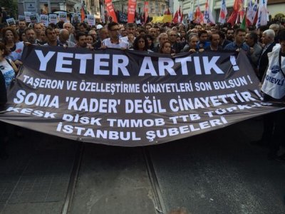 Soma’da meydana gelen maden faciası protesto edildi.