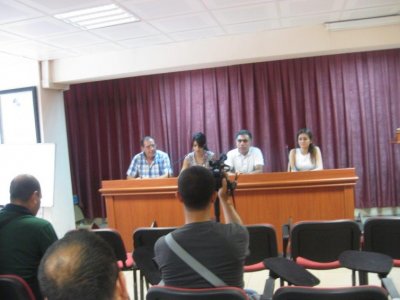 Şube Başkanımız Elektrik kesintileri ve gerilim dalgalanmalarına ilişkin EMO tarafından yapılan basın açıklamasına katıldı. (17.07.2014)