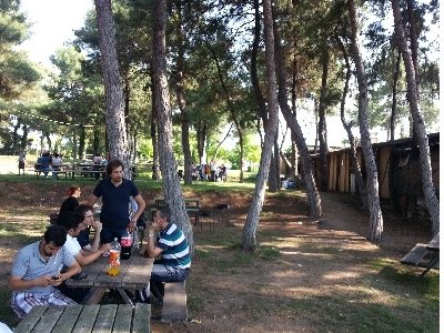 DEÜ MADEN MÜHENDİSLİĞİ BÖLÜMÜ SINIF ÖĞRENCİLERİ İLE PİKNİKTE BİR ARAYA GELDİK. (16.06.2014)