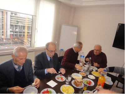 Kasım ayı emekli üye toplantısı yapıldı.