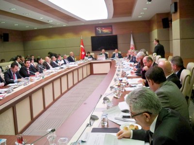 SAYIN BAKAN’I VE SİYASİ İKTİDARI YANLIŞLIKLARI DÜZELTMEYE DAVET EDİYORUZ.