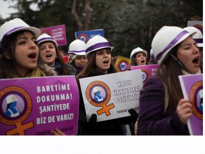 KADINLAR İSYANDA, KADINLAR ALANLARDA YAŞASIN 8 MART 