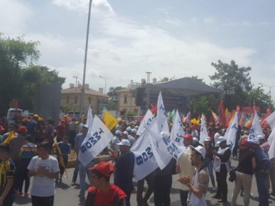 1 MAYIS İŞÇİ VE EMEKÇİ BAYRAMINDA; DEMOKRASİ, EŞİTLİK, ÖZGÜRLÜK VE EMEĞİMİZ İÇİN ALANDAYDIK..