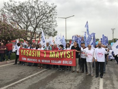 YAŞASIN 1 MAYIS ADANA ŞUBE VE GENÇ MADENCİ ALANLARDAYDI (01/05/2017)