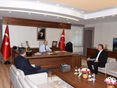 ADANA VALİSİ SAYIN MAHMUT DEMİRTAŞ`I MAKAMINDA ZİYARET (26/09/2017)