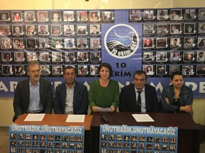 DİSK-KESK-TMMOB-TTB-10 EKİM DER: 10 EKİMİ UNUTMAYACAĞIZ, UNUTTURMAYACAĞIZ!