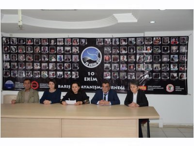 DİSK, KESK, TMMOB, TTB, 10 EKİM-DER: 10 EKİM KATLİAMINI UNUTMADIK, UNUTTURMAYACAĞIZ!