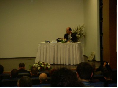 TMMOB İZMİR KENT SEMPOZYUMU YAPILDI 