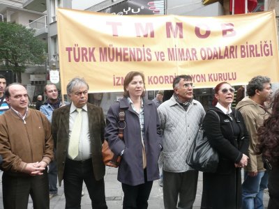 TMMOB, KRİZE, AKP'YE, GERİCİLİĞE, NEOLİBERALİZME, IRKÇILIĞA KARŞI BASIN AÇIKLAMASI.