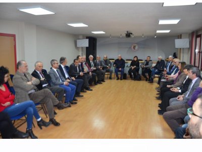 TMMOB TTB’ YE DAYANIŞMA ZİYARETİNDE BULUNDU