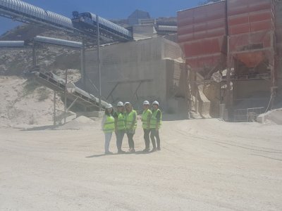 KADIN KOMİSYONUMUZ KARAİSALI `DA ÇALIŞAN ÜYEMİZ ÜLFET KEÇİOĞLU `NU ZİYARET ETTİ (25.04.2018)