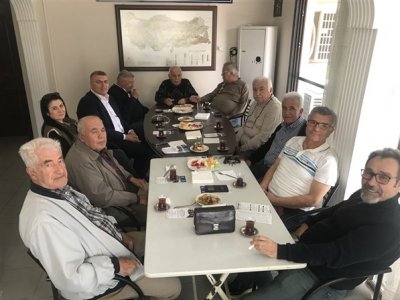 EMEKLİLER TOPLANTISI YAPTIK (24.04.2019)
