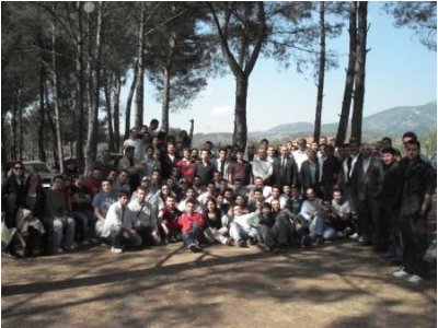 DEÜ MÜHENDİSLİK FAKÜLTESİ MADEN MÜHENDİSLİĞİ BÖLÜMÜ ÖĞRENCİLERİ İLE PİKNİK YAPILDI (17.04.2009)
