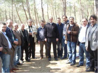 DEÜ MÜHENDİSLİK FAKÜLTESİ MADEN MÜHENDİSLİĞİ BÖLÜMÜ ÖĞRENCİLERİ İLE PİKNİK YAPILDI (09.04.2010)
