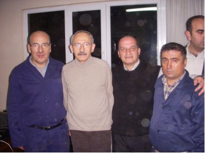 CHP GENEL BAŞKANI KEMAL KILIÇDAROĞLU YILBAŞINI MANİSA SOMA`DA KÖMÜR MADENCİLERİ İLE KUTLADI (31.12.2010)
