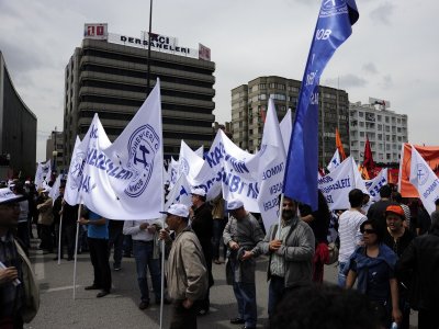 1 MAYIS`TA ALANLARDAYDIK.