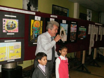 Resim, Şiir, Öykü ve Satranç Turnuvası`nda Dereceye Girenlerin Ödül Töreni Düzenlendi