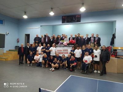 Atletizm yarışması ve veteran masa tenisi turnuvası düzenlendi