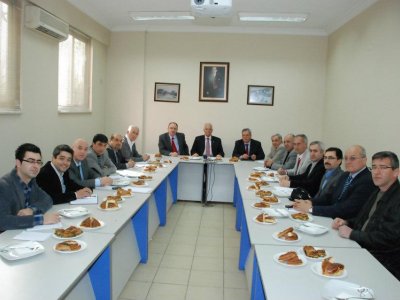 Aydın milletvekili Maden Mühendisi  Osman Aydın, Türk Mühendis Mimar Odaları birliği Aydın İl koordinasyon Kurulunun misafiri oldu.(19.03.2012)