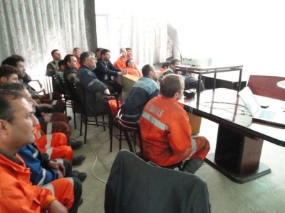 Madencilik Sektörü Çalışanlarına Mesleki Eğitim Verildi. 
