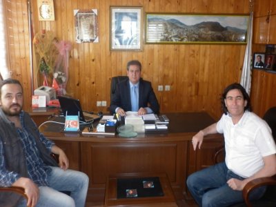 FINDIKPINARI (MERSİN) BELDİYE BAŞKANI MESLEKTAŞIMIZA ZİYARET (11.05.2012)