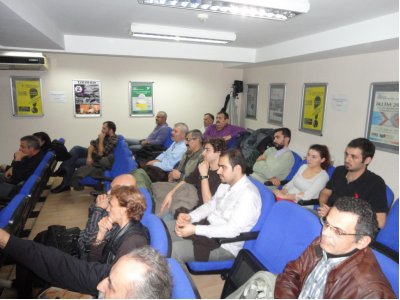 Farklı bakış açıları ile madencilik sektörü söyleşisi, belgesel gösterimi ve müzik dinletisi düzenlendi.