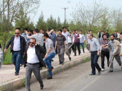 ÖĞRENCİLERE YAPILAN SALDIRIYI KINIYORUZ

