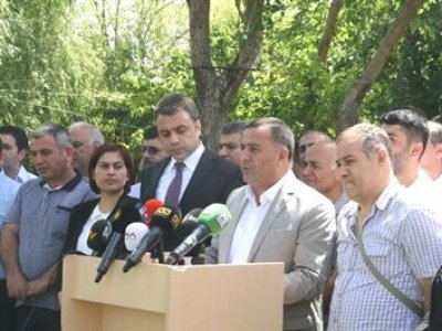 DİYARBAKIR’DA 778 STK’DAN BARIŞ SÜRECİNE DESTEK(13.04.2013) BASINA VE KAMUOYUNA