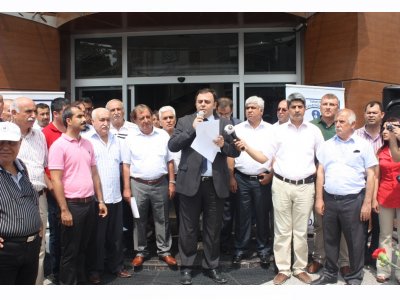 ADANA MAKİNA MÜHENDİSLERİ ODASI`NA YAPILAN SALDIRI İLE İLGİLİ OLARAK BASIN AÇIKLAMASI YAPILDI (09.07.2013)