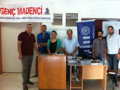 ÇUKUROVA ÜNİVERSİTESİNDE GENÇ MADENCİ STAND AÇTI. (25.09.2013)