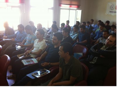 ÖĞRENCİLERLE TANIŞMA TOPLANTISI (30.10.2013)
