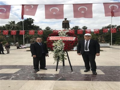 4 ARALIK DÜNYA MADENCİLER GÜNÜNDE ATATÜRK BÜSTÜNE ÇELENK KOYDUK (04.12.2019)